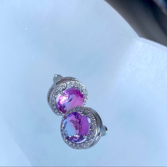 Jewelry - Studs